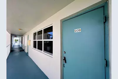 230 Horizons E #205, Boynton Beach, FL 33435 - Photo 5