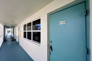 230 Horizons E, Boynton Beach, FL 33435 - Photo 5