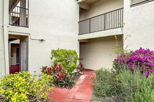 2528 Boundbrook Dr S, West Palm Beach, FL 33406 - Photo 1