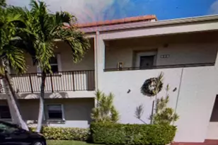 2528 Boundbrook Dr S, West Palm Beach, FL 33406 - Photo 1