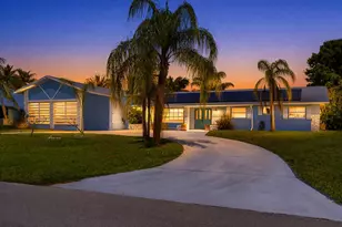 343 SE Verada Ave, Port Saint Lucie, FL 34983 - Photo 1