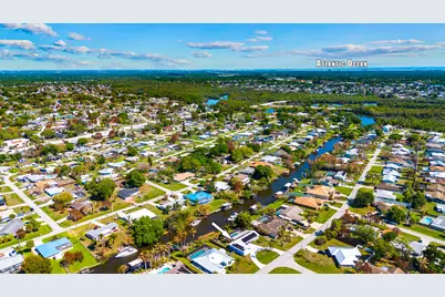 343 SE Verada Avenue, Port Saint Lucie, FL 34983 - Photo 9