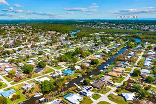 343 SE Verada Ave, Port Saint Lucie, FL 34983 - Photo 9