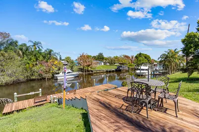 343 SE Verada Avenue, Port Saint Lucie, FL 34983 - Photo 1