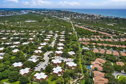 2410 24th Court, Jupiter, FL 33477 - Photo 31