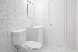 116 NE Entrada Ave, Port Saint Lucie, FL 34952 - Photo 7