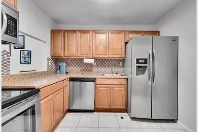 1000 Parkview Drive #Unit 306, Hallandale Beach, FL 33009 - Photo 13