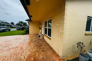 7502 NW 58th Ct, Tamarac, FL 33321 - Photo 21