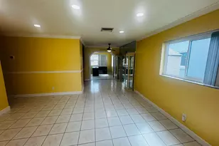 7502 NW 58th Ct, Tamarac, FL 33321 - Photo 3