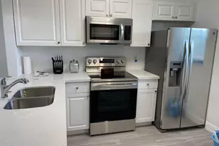 7101 Golf Colony Ct, Lake Worth, FL 33467 - Photo 3