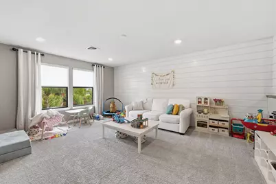 127 SE Courances Drive, Port Saint Lucie, FL 34984 - Photo 5