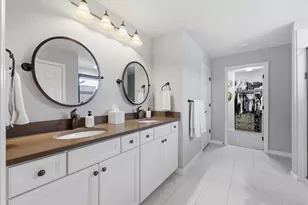 127 SE Courances Dr, Port Saint Lucie, FL 34984 - Photo 23