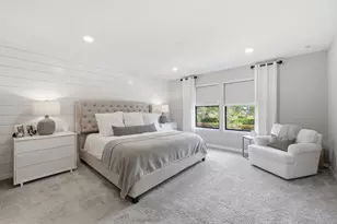 127 SE Courances Dr, Port Saint Lucie, FL 34984 - Photo 7