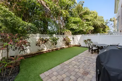 429 NE 1st Street, Pompano Beach, FL 33060 - Photo 33
