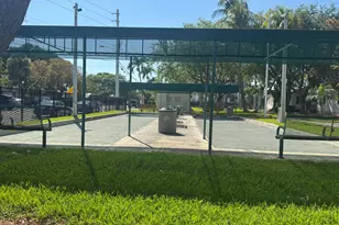 429 NE 1st St, Pompano Beach, FL 33060 - Photo 47