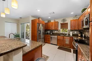 429 NE 1st St, Pompano Beach, FL 33060 - Photo 9