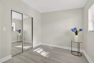 1933 Violet Avenue, West Palm Beach, FL 33415 - Photo 19