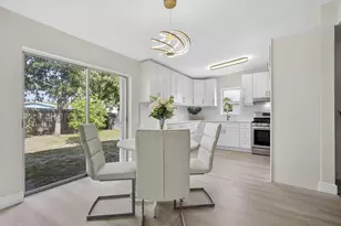 1933 Violet Ave, West Palm Beach, FL 33415 - Photo 9