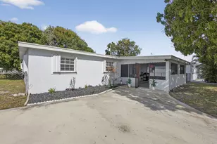 1933 Violet Ave, West Palm Beach, FL 33415 - Photo 39