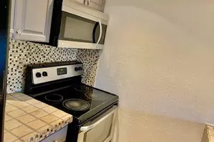 6051 10th Ave N, Greenacres, FL 33463 - Photo 11