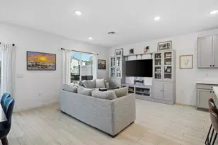 649 NE Waters Edge Ln, Port Saint Lucie, FL 34983 - Photo 11