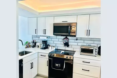 111 Royal Pk Drive, Oakland Park, FL 33309 - Photo 11