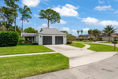 13571 Jonquil Place, Wellington, FL 33414 - Photo 3