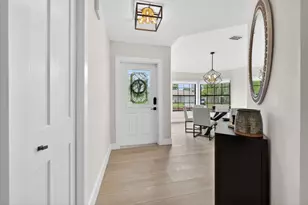 13571 Jonquil Pl, Wellington, FL 33414 - Photo 7