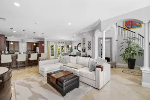 71 Via Poinciana Ln, Boca Raton, FL 33487 - Photo 7