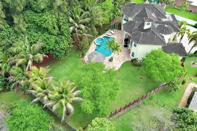 6301 SW 58th Court, Davie, FL 33314 - Photo 3