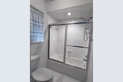 419 Pine Tree Court #19, Atlantis, FL 33462 - Photo 11