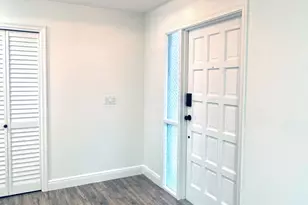 419 Pine Tree Ct, Atlantis, FL 33462 - Photo 7