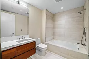 200 SE Mizner Blvd, Boca Raton, FL 33432 - Photo 9