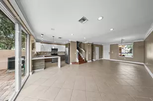 4735 SW 164th Ave, Miramar, FL 33027 - Photo 11