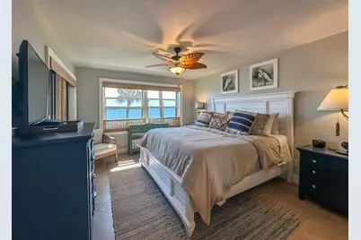 4440 NE Sandpebble Trace #104, Stuart, FL 34996 - Photo 19