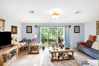 5403 SW 41st Street, Pembroke Park, FL 33023 - Photo 9