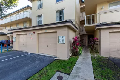 2100 Greenview Shores Boulevard #505, Wellington, FL 33414 - Photo 3