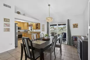 132 Parkwood Dr, Royal Palm Beach, FL 33411 - Photo 7