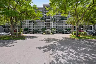 2900 N Course Dr, Pompano Beach, FL 33069 - Photo 29