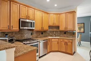 4626 NW Wandering Oak Ct, Jensen Beach, FL 34957 - Photo 13