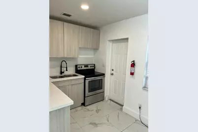 1108 NE 16th Terrace #1 (c), Fort Lauderdale, FL 33304 - Photo 9