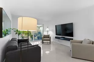 3004 NE 5th Terrace NE, Fort Lauderdale, FL 33334 - Photo 9