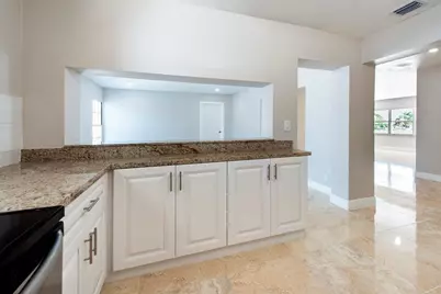 1031 SW 6th Way, Deerfield Beach, FL 33441 - Photo 9