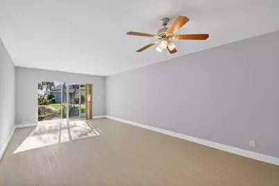 1432 S Lakeside Drive #4, Lake Worth Beach, FL 33460 - Photo 17