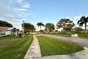 4893 Palm Hill Dr, West Palm Beach, FL 33415 - Photo 29