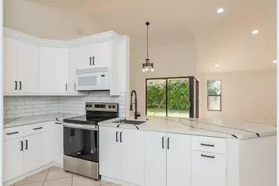 5134 NW 42nd Terrace, Coconut Creek, FL 33073 - Photo 7