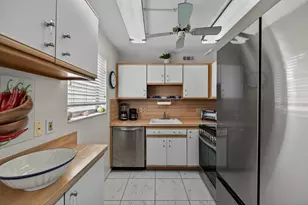 21 Harwood B, Deerfield Beach, FL 33442 - Photo 3