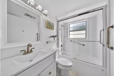 21 Harwood B, Deerfield Beach, FL 33442 - Photo 17