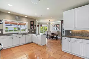 703 Royal Plaza Dr, Fort Lauderdale, FL 33301 - Photo 5