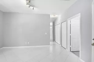 6785 SE Warwick Ln, Stuart, FL 34997 - Photo 17